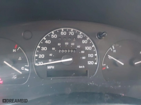 1998 Ford Ranger XL with VIN 1FTYR14C1WPB19694, listed as a IAAI auction lot 41033116 with 200,396 mi miles. Bid and sale history available at carsss.com. Image 7.