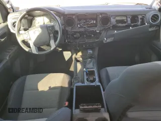 2022 Toyota Tacoma SR5 with VIN 3TMBZ5DN4NM033766, listed as a Copart auction lot 49420715 with 42,234 mi miles and Clean title. Bid and sale history available at DreamBid. Image 8.