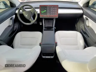 2020 Tesla Model 3 Standard Range Plus z VIN 5YJ3E1EA6LF662676, wystawiony jako Copart lot #47021855 z przebiegiem 58 834 mil mil oraz Czysty tytuł • Clean title. Historia ofert i sprzedaży dostępna na DreamBid. Obrazek 8.