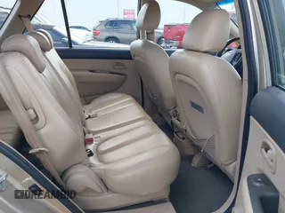 2008 Kia Rondo EX with VIN KNAFG526387162838, listed as a IAAI auction lot 41401947 with 187,062 mi miles. Bid and sale history available at carsss.com. Image 8.
