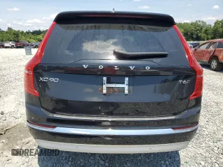 2022 Volvo XC90 Inscription with VIN YV4A221L2N1817813, listed as a Copart auction lot 68428904 with 47,601 mi miles and Salvage title. Bid and sale history available at DreamBid. Image 6.