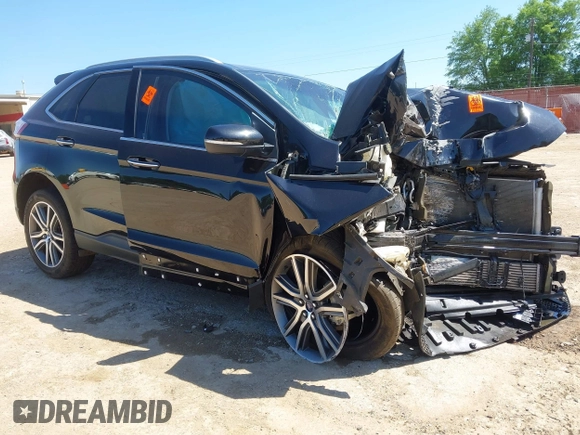 2019 Ford Edge Titanium z VIN 2FMPK3K9XKBC73014, wystawiony jako IAAI lot #42039957 z przebiegiem Nie podano mil oraz . Historia ofert i sprzedaży dostępna na DreamBid. Obrazek 1.