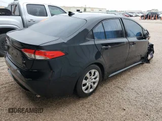 2020 Toyota Corolla LE with VIN 5YFEPRAE5LP089364, listed as a Copart auction lot 88395935 with 59,146 mi miles and Salvage Title. Bid and sale history available at carsss.com. Image 3.