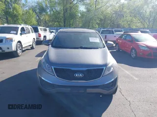 2016 Kia Sportage LX with VIN KNDPBCAC9G7840928, listed as a IAAI auction lot 42096987 with 211,548 mi miles and . Bid and sale history available at carsss.com. Image 12.
