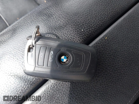 2011 BMW 7 Series 740i z VIN WBAKA4C53BC612440, wystawiony jako IAAI lot #42003297 z przebiegiem 130 655 mil mil oraz . Historia ofert i sprzedaży dostępna na DreamBid. Obrazek 11.