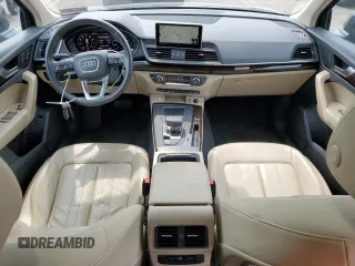 2018 Audi Q5 Premium z VIN WA1ANAFY2J2207174, wystawiony jako Copart lot #60834425 z przebiegiem 70 651 mil mil oraz Szkoda całkowita • Salvage title. Historia ofert i sprzedaży dostępna na DreamBid. Obrazek 8.