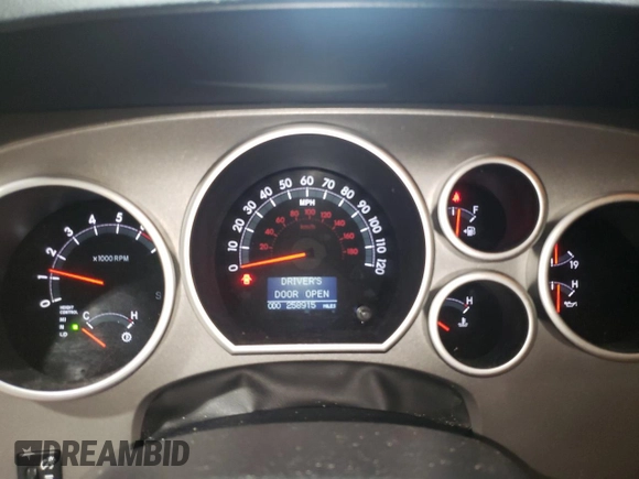 2014 Toyota Sequoia Platinum with VIN 5TDDW5G1XES105564, listed as a Copart auction lot 45019175 with 258,915 mi miles and Clean Title. Bid and sale history available at carsss.com. Image 9.