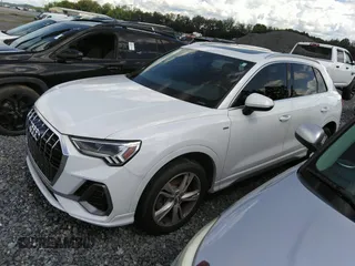 2020 Audi Q3 S line Premium Plus с VIN WA1EECF3XL1034045, выставлен на аукционе IAAI как лот 42726643 с пробегом 121 743 миль миль и . История ставок и продаж доступна на DreamBid. Изображение 17.