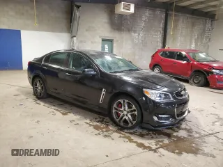 2017 Chevrolet SS z VIN 6G3F15RWXHL303960, wystawiony jako Copart lot #73545304 z przebiegiem 4745 mil mil oraz Szkody całkowita. Historia ofert i sprzedaży dostępna na DreamBid. Obrazek 4.