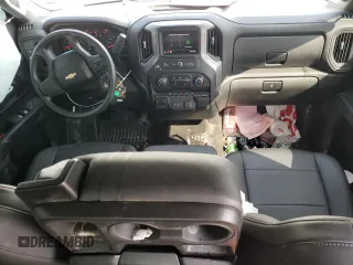 2022 Chevrolet Silverado 1500 with VIN 2GC4WLEY8N1200510, listed as a Copart auction lot 67848814 with 62,899 mi miles and Salvage Title. Bid and sale history available at DreamBid. Image 8.