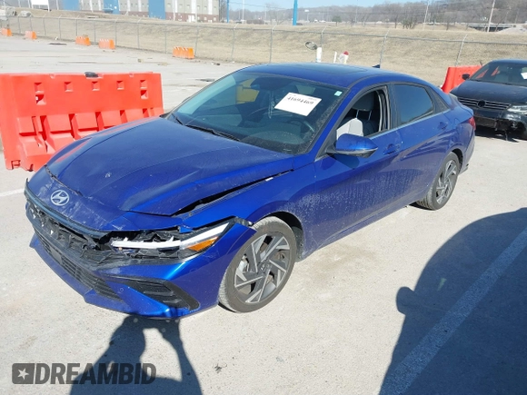 2024 Hyundai Elantra Limited z VIN KMHLP4DG1RU707164, wystawiony jako IAAI lot #41694469 z przebiegiem 11 298 mil mil oraz . Historia ofert i sprzedaży dostępna na DreamBid. Obrazek 19.