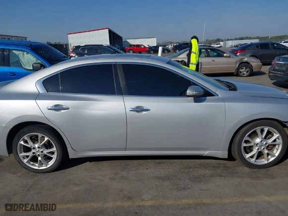2012 Nissan Maxima 3.5 S with VIN 1N4AA5AP9CC868260, listed as a IAAI auction lot 41782734 with 216,908 mi miles. Bid and sale history available at carsss.com. Image 13.