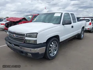 2006 Chevrolet Silverado 1500 LT1 with VIN 2GCEC19V861124371, listed as a IAAI auction lot 41776154 with 222,653 mi miles. Bid and sale history available at carsss.com. Image 17.