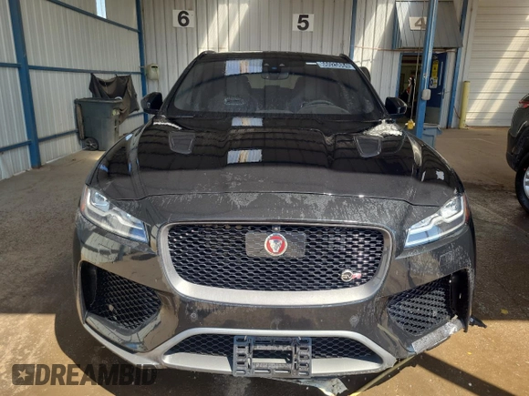 2020 Jaguar F-Pace SVR with VIN SADCZ2EE6LA646603, listed as a Copart auction lot 66025884 with 19,329 mi miles and Clean Title. Bid and sale history available at DreamBid. Image 5.