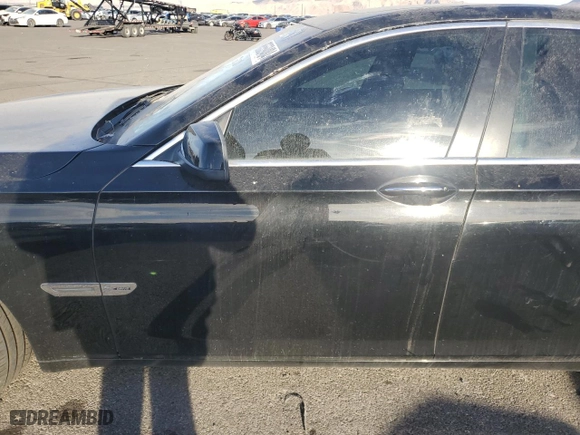 2012 BMW 7 Series 750i xDrive with VIN WBAKC6C57CC395675, listed as a Copart auction lot 85559484 with 0 mi miles and Clean Title. Bid and sale history available at carsss.com. Image 7.