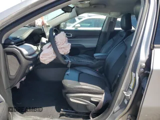 2022 Jeep Compass Latitude with VIN 3C4NJCBB7NT214268, listed as a Copart auction lot 54277455 with 24,695 mi miles and Salvage title. Bid and sale history available at DreamBid. Image 7.
