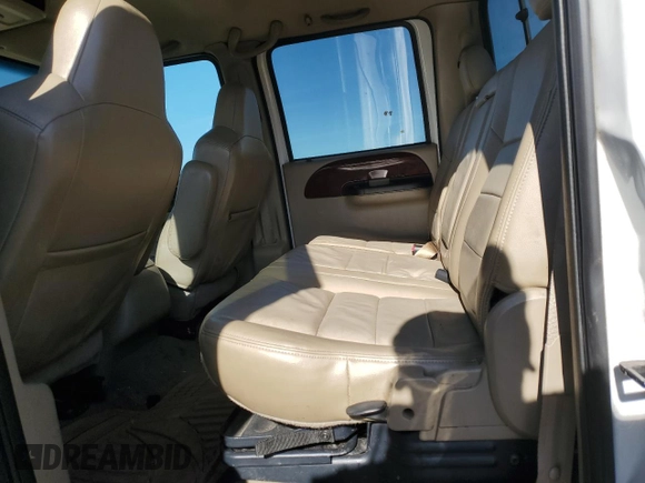 2005 Ford F-250 XL with VIN 1FTSW20P25EA07140, listed as a Copart auction lot 44162225 with 199,922 mi miles and Clean Title. Bid and sale history available at DreamBid. Image 10.
