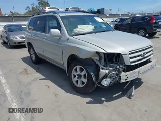 2001 Toyota Highlander with VIN JTEGF21A810017772, listed as a IAAI auction lot 42338895 with 292,426 mi miles and . Bid and sale history available at DreamBid. Image 1.