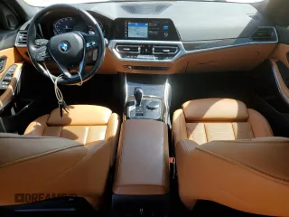2022 BMW 3 Series 330i with VIN 3MW5R1J07N8C51155, listed as a Copart auction lot 49237135 with 51,985 mi miles and Salvage Title. Bid and sale history available at carsss.com. Image 8.