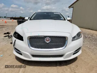 2015 Jaguar XJ Portfolio with VIN SAJWA2GZ7F8V82990, listed as a Copart auction lot 63325535 with 113,892 mi miles and Salvage title. Bid and sale history available at DreamBid. Image 5.