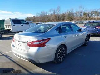 2018 Nissan Altima 2.5 SV with VIN 1N4AL3AP9JC158108, listed as a IAAI auction lot 41464382 with 123,129 mi miles. Bid and sale history available at carsss.com. Image 4.