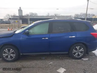 2017 Nissan Pathfinder SV with VIN 5N1DR2MN8HC634008, listed as a IAAI auction lot 41281853 with 1 mi miles. Bid and sale history available at carsss.com. Image 14.
