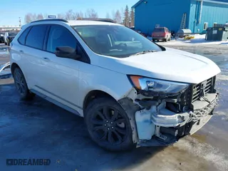 2022 Ford Edge SE with VIN 2FMPK4G91NBA10669, listed as a IAAI auction lot 41896336 with 51,583 mi miles. Bid and sale history available at carsss.com. Image 1.