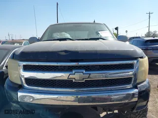 2007 Chevrolet Silverado 1500 LTZ with VIN 3GCEK13Y27G512274, listed as a IAAI auction lot 41793222 with 165,163 mi miles. Bid and sale history available at carsss.com. Image 12.