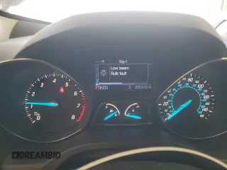 2013 Ford Escape SE with VIN 1FMCU0G91DUB56886, listed as a Copart auction lot 52699645 with 205,370 mi miles and Non Repairable. Bid and sale history available at carsss.com. Image 9.
