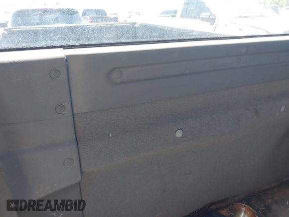 2003 Ford F-150 XL с VIN 2FTPF17Z73CA71068, выставлен на аукционе IAAI как лот 42397591 с пробегом 137 825 миль миль и . История ставок и продаж доступна на DreamBid. Изображение 8.