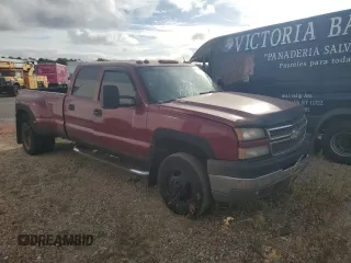 2005 Chevrolet Silverado 3500 DRW LT with VIN 1GCJK33285F867826, listed as a Copart auction lot 71030754 with 291,338 mi miles and Salvage Title. Bid and sale history available at carsss.com. Image 4.