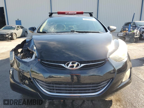 2013 Hyundai Elantra GLS z VIN 5NPDH4AE5DH336702, wystawiony jako Copart lot #58239555 z przebiegiem 141 203 mil mil oraz Szkoda całkowita • Salvage title. Historia ofert i sprzedaży dostępna na DreamBid. Obrazek 5.