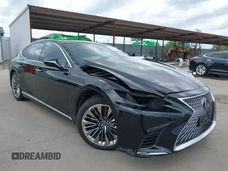 2020 Lexus LS 500 z VIN JTHD51FF1L5011017, wystawiony jako IAAI lot #42061399 z przebiegiem 31 341 mil mil oraz . Historia ofert i sprzedaży dostępna na DreamBid. Obrazek 1.