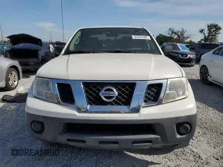 2017 Nissan Frontier SV z VIN 1N6BD0CT1HN734418, wystawiony jako Copart lot #64364385 z przebiegiem 102 954 mil mil oraz Czysty tytuł • Clean title. Historia ofert i sprzedaży dostępna na DreamBid. Obrazek 5.
