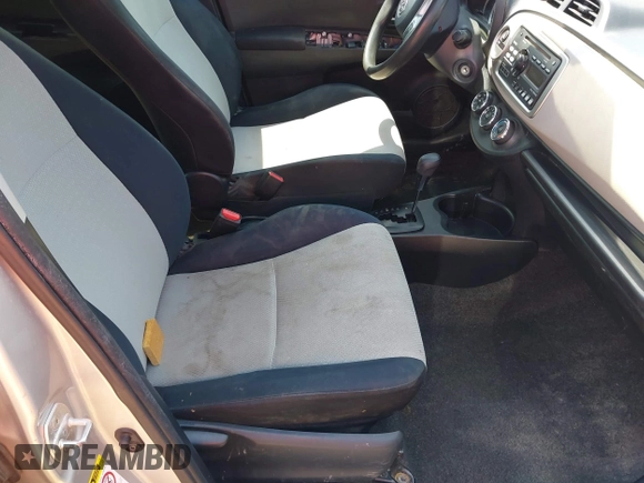 2013 Toyota Yaris L with VIN JTDKTUD3XDD543236, listed as a IAAI auction lot 42084719 with Not Provided miles. Bid and sale history available at carsss.com. Image 5.
