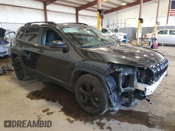 2016 Jeep Cherokee Latitude with VIN 1C4PJMCB8GW203113, listed as a Copart auction lot 64230625 with 81,946 mi miles and Salvage title. Bid and sale history available at DreamBid. Image 4.