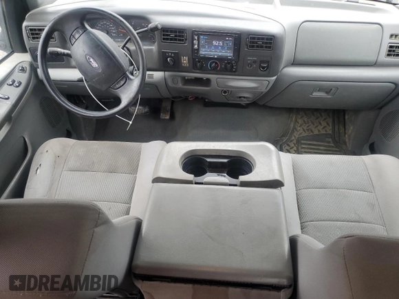 2004 Ford F-250 XL with VIN 1FTNX21PX4ED94480, listed as a Copart auction lot 51744705 with 181,134 mi miles and Salvage title. Bid and sale history available at DreamBid. Image 8.