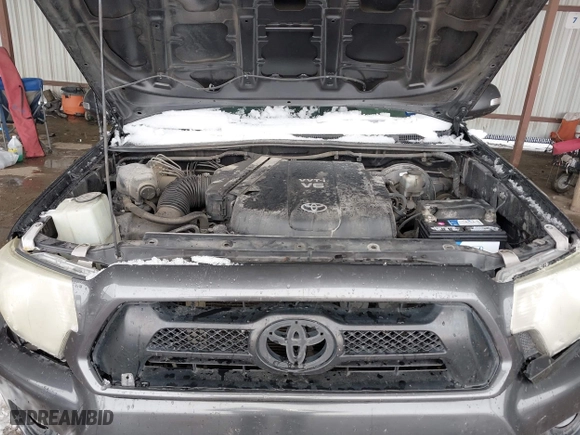 2013 Toyota Tacoma PreRunner with VIN 3TMJU4GN6DM153390, listed as a IAAI auction lot 41300619 with 163,974 mi miles. Bid and sale history available at carsss.com. Image 10.