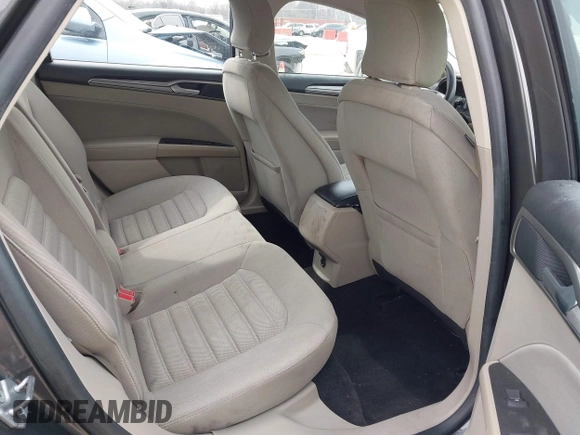 2018 Ford Fusion SE with VIN 3FA6P0H74JR125727, listed as a IAAI auction lot 41661939 with 100,446 mi miles. Bid and sale history available at carsss.com. Image 8.