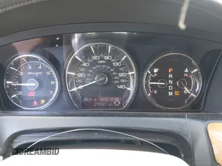 2010 Lincoln MKS с VIN 1LNHL9DR0AG603493, выставлен на аукционе IAAI как лот 40913114 с пробегом 215 927 миль миль и . История ставок и продаж доступна на DreamBid. Изображение 7.