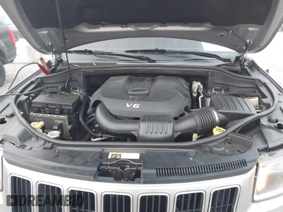 2015 Jeep Grand Cherokee Limited with VIN 1C4RJFBG5FC732732, listed as a IAAI auction lot 41478553 with 174,842 mi miles. Bid and sale history available at carsss.com. Image 10.