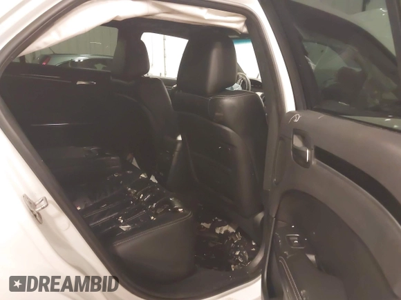 2017 Chrysler 300 S with VIN 2C3CCAGG0HH631534, listed as a IAAI auction lot 41502322 with 100,277 mi miles and . Bid and sale history available at DreamBid. Image 8.