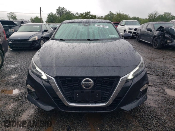 2022 Nissan Altima SV z VIN 1N4BL4DV8NN348514, wystawiony jako Copart lot #57831685 z przebiegiem 32 824 mil mil oraz Szkoda całkowita • Salvage title. Historia ofert i sprzedaży dostępna na DreamBid. Obrazek 5.
