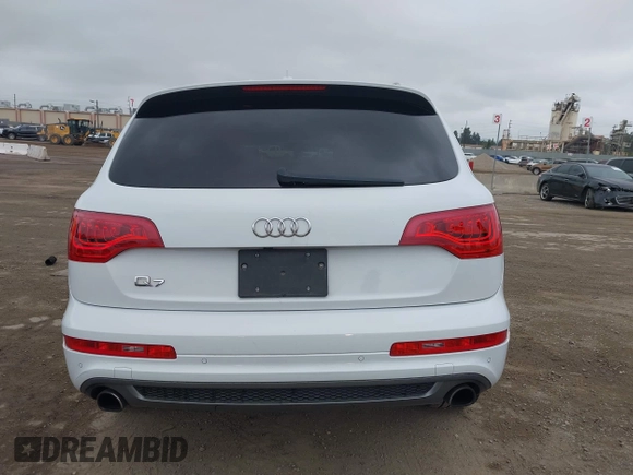 2013 Audi Q7 S line Prestige z VIN WA1DGAFE4DD016670, wystawiony jako IAAI lot #42201459 z przebiegiem 83 278 mil mil oraz . Historia ofert i sprzedaży dostępna na DreamBid. Obrazek 17.