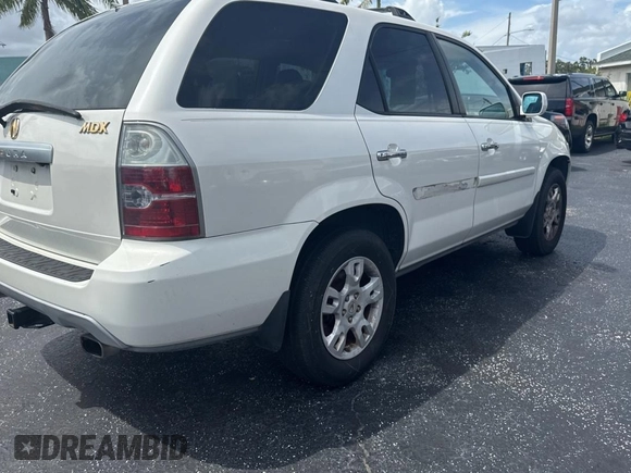 2004 Acura MDX Touring with VIN 2HNYD18954H530413, listed as a Copart auction lot 63772525 with 207,939 mi miles and Clean title. Bid and sale history available at DreamBid. Image 4.