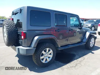 2018 Jeep Wrangler JK Unlimited Altitude with VIN 1C4BJWEG9JL802853, listed as a IAAI auction lot 41993420 with 51,742 mi miles. Bid and sale history available at carsss.com. Image 4.