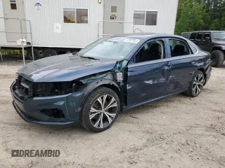 2021 Volkswagen Passat SE z VIN 1VWSA7A33MC012944, wystawiony jako Copart lot #57337345 z przebiegiem 100 641 mil mil oraz Nie do naprawy • Non repairable. Historia ofert i sprzedaży dostępna na DreamBid. Obrazek 1.