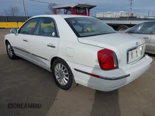 2005 Hyundai XG350 with VIN KMHFU45E95A413039, listed as a IAAI auction lot 41573746 with 167,306 mi miles. Bid and sale history available at carsss.com. Image 3.