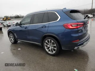 2019 BMW X5 xDrive40i z VIN 5UXCR6C56KLL14216, wystawiony jako Copart lot #44607995 z przebiegiem 110 281 mil mil oraz Szkoda całkowita • Salvage title. Historia ofert i sprzedaży dostępna na DreamBid. Obrazek 2.