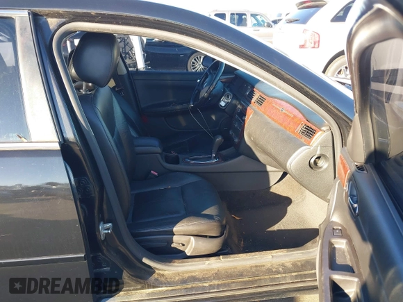 2006 Chevrolet Impala SS with VIN 2G1WD58C869419506, listed as a IAAI auction lot 41402751 with 218,933 mi miles and . Bid and sale history available at DreamBid. Image 5.